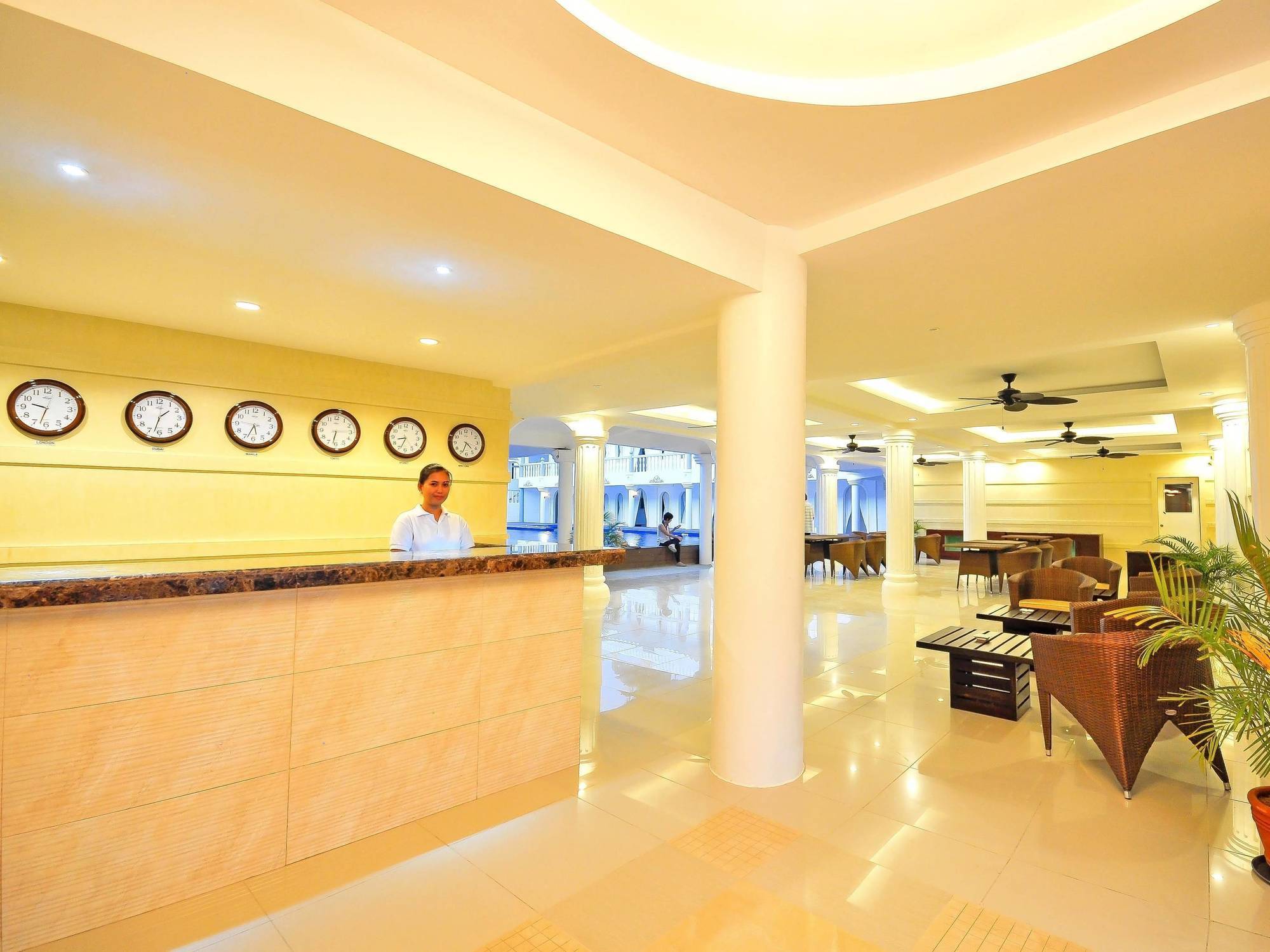 Boracay Summer Palace Hotel Balabag  Exterior photo